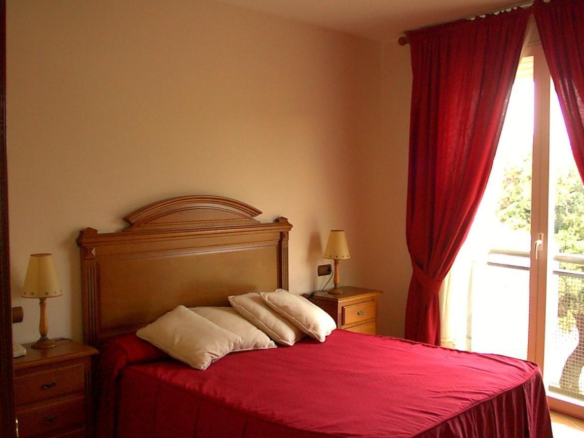 Hotel Paraje La Lambra Rus Екстер'єр фото